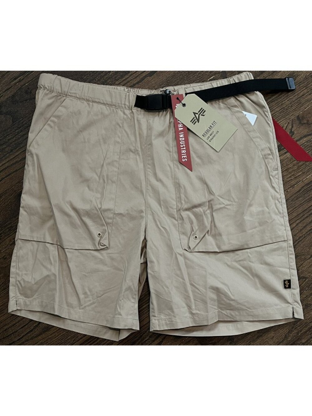 NWT ALPHA INDUSTRIES Belted Pull On Shorts Vintage Khaki Mens Size Large $90